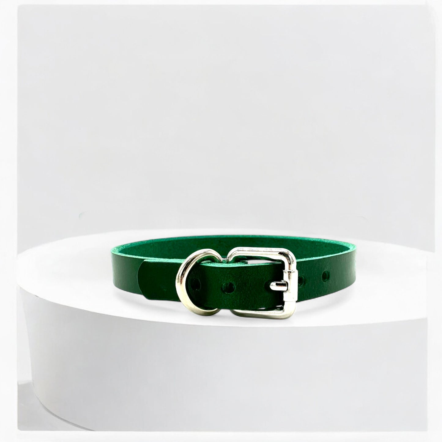 Green Buttero leather middle O-Link choker with silver buckle
