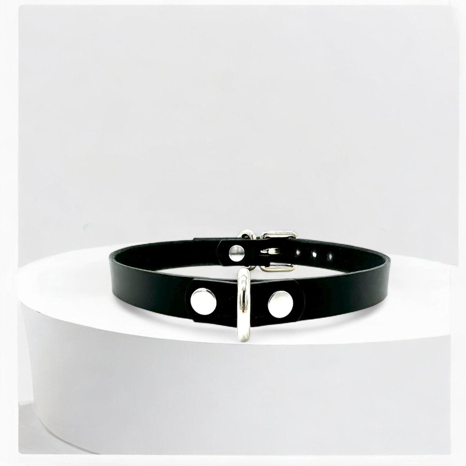 Mini D-Ring Leather Chokers