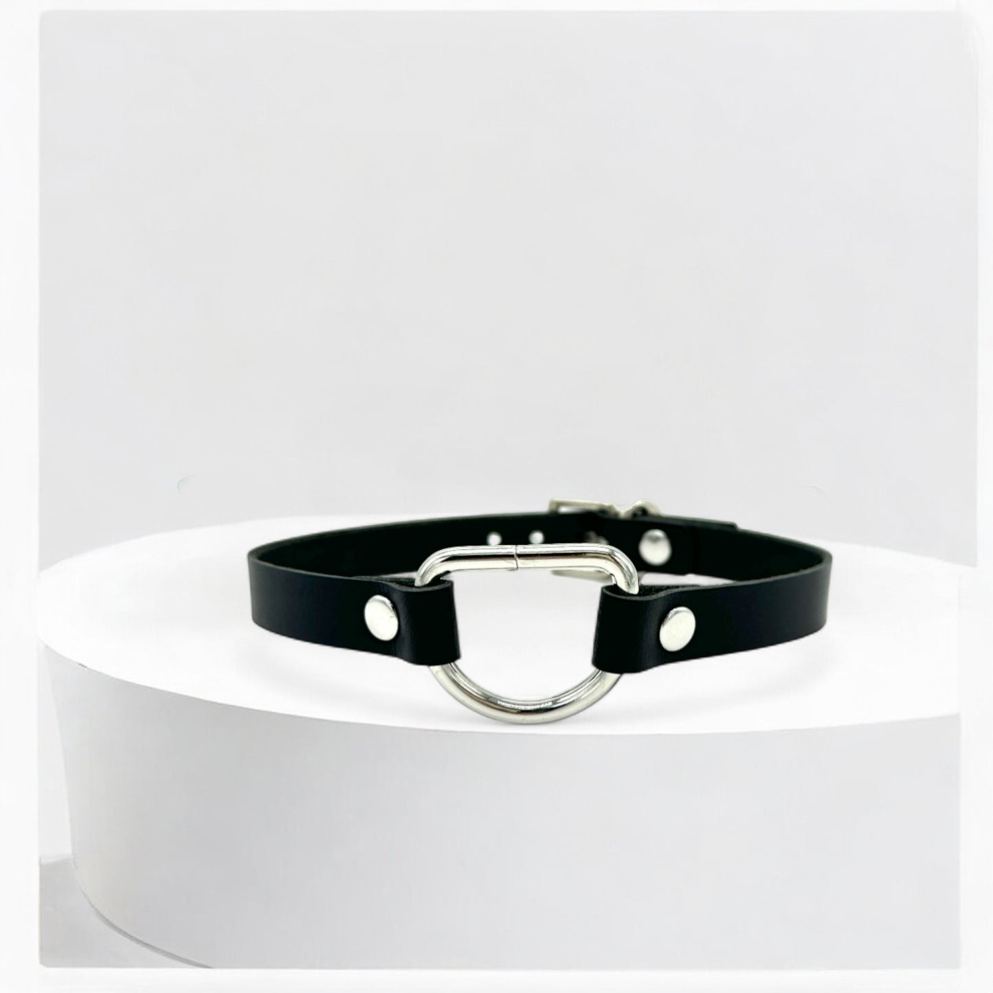 Black D-Ring Leather Choker