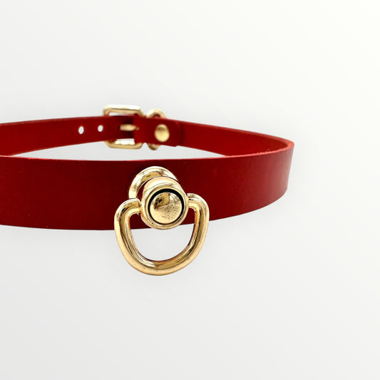 Red Middle O-Link Leather Choker