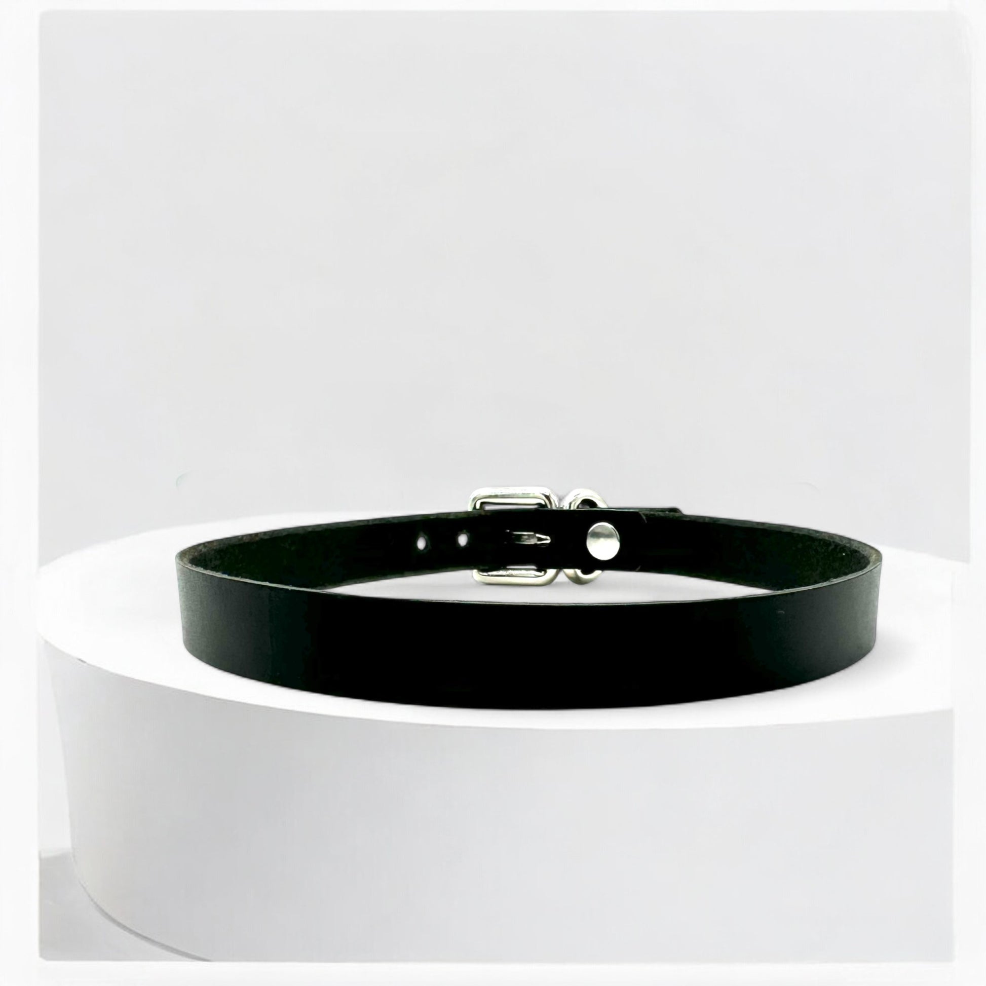 Black Italian Buttero leather classic buckle choker with silver hardware