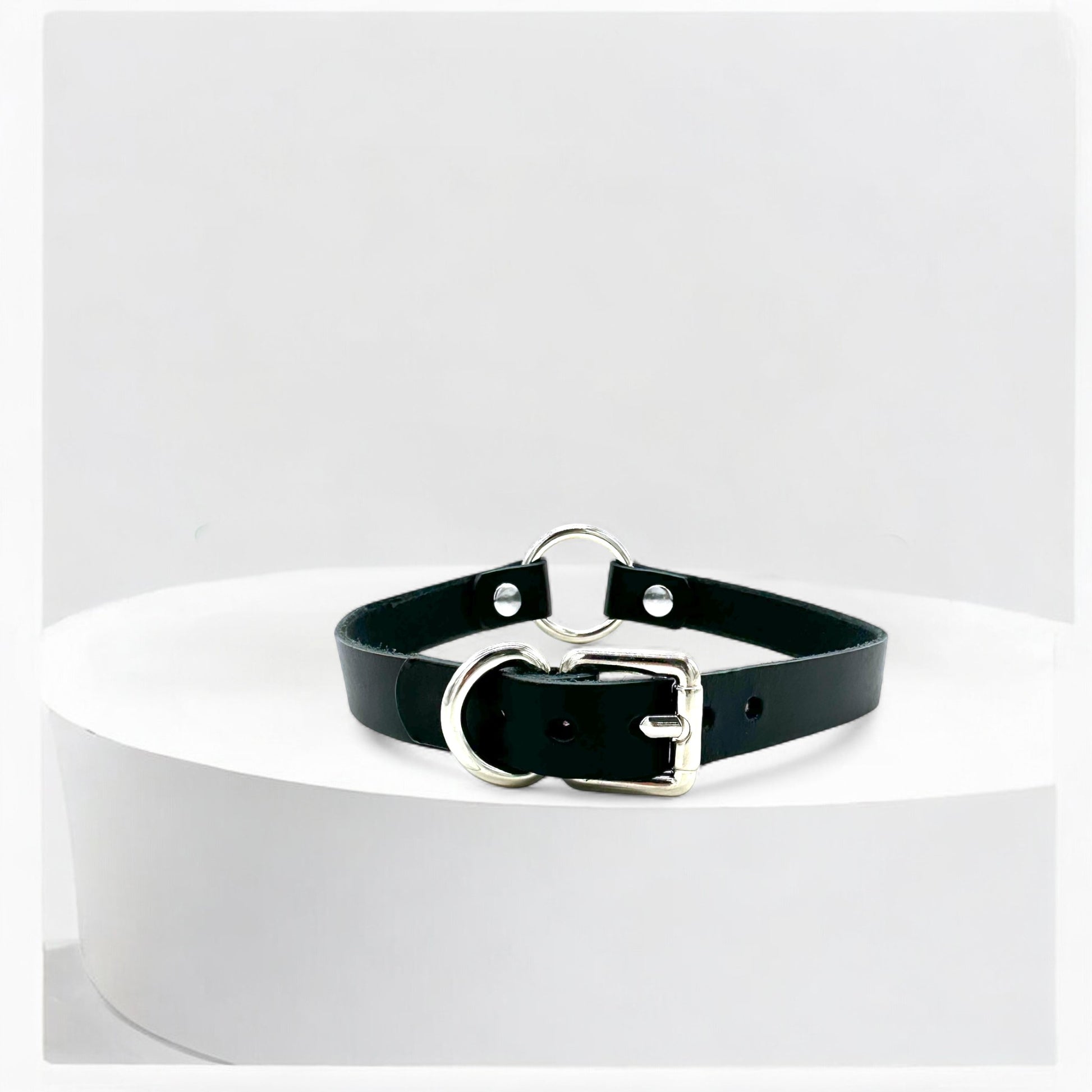 Black O-Ring leather choker with silver buckle strap