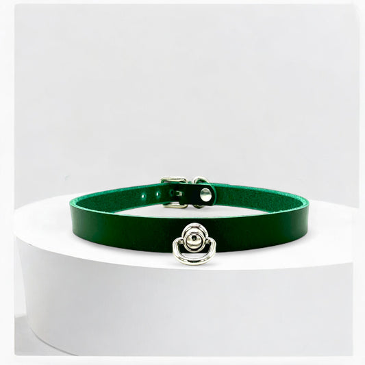 Green Italian Buttero leather middle O-Link choker with silver clasp