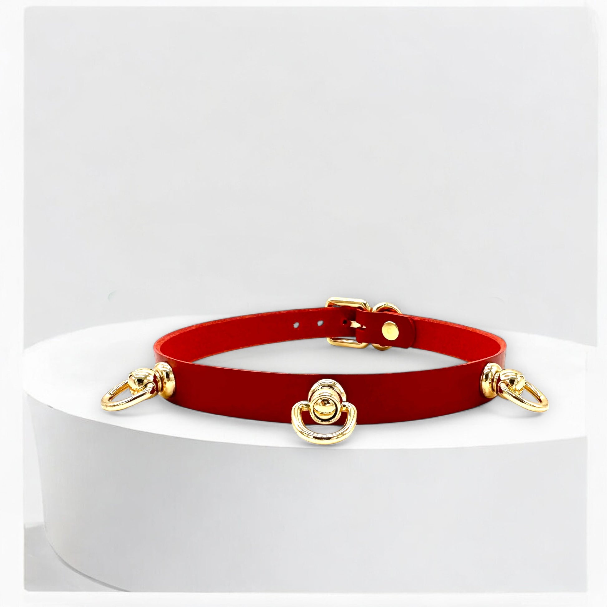 Red Italian Buttero leather triple O-Link choker with gold hardware