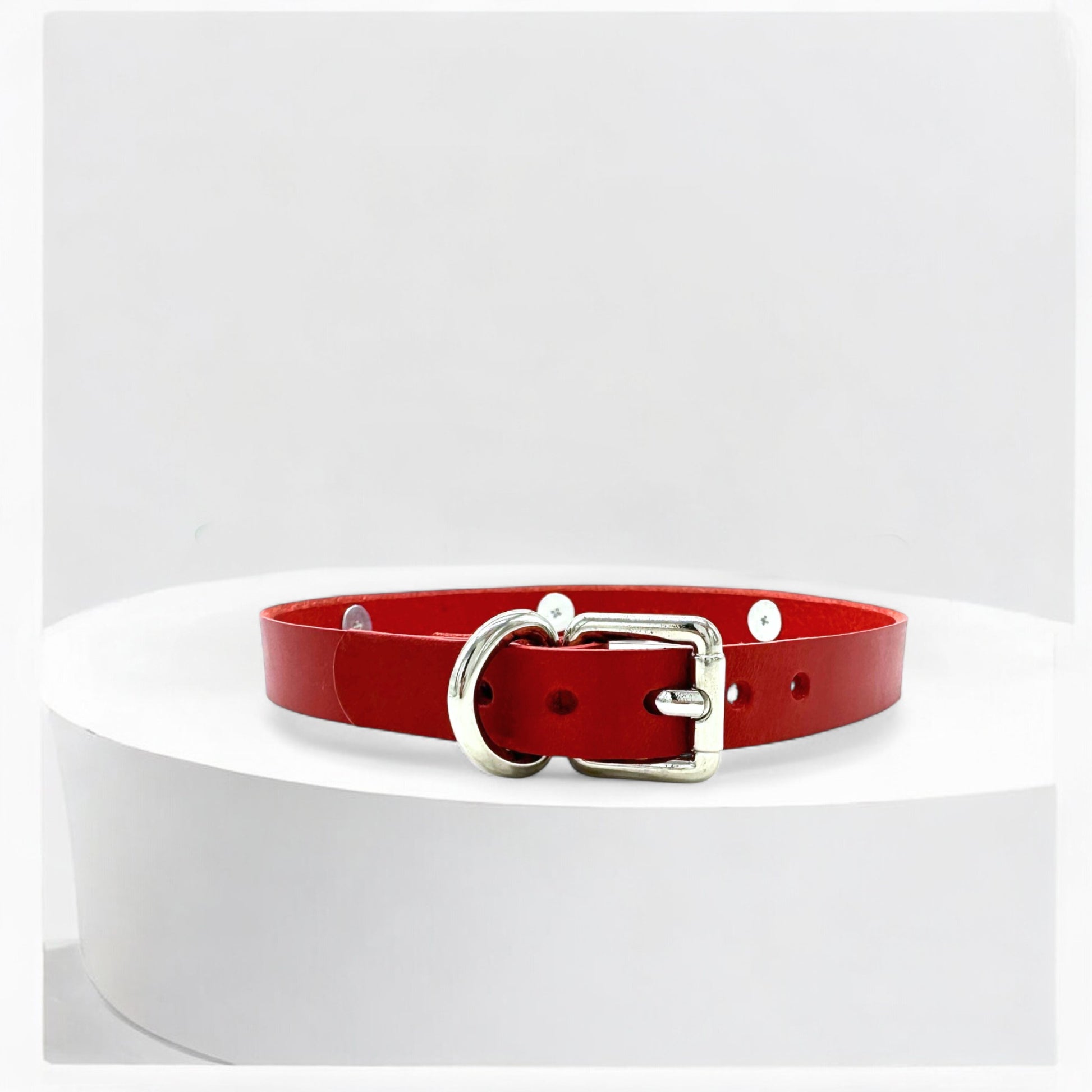 Red triple O-Link choker with silver buckle strap